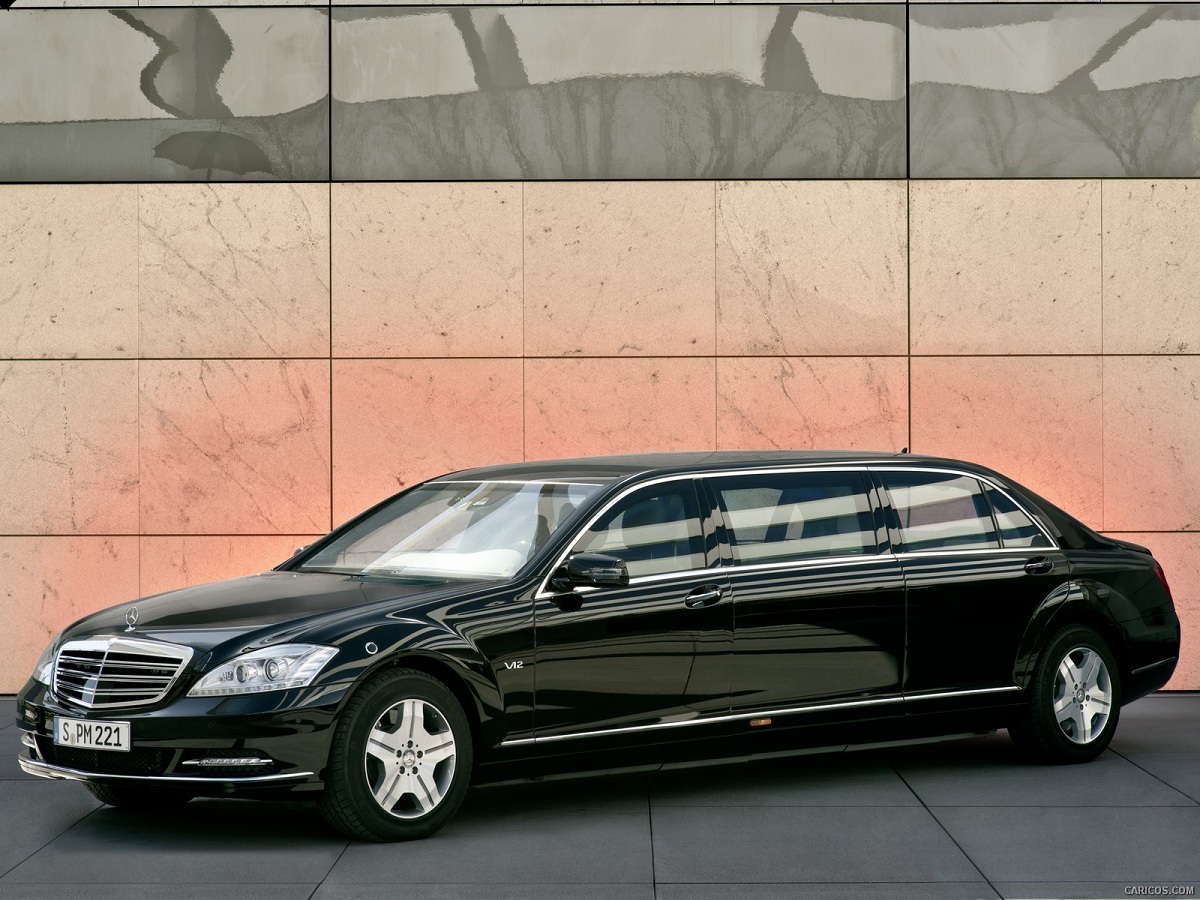 Bí ẩn nguồn gốc những chiếc limo chống đạn của ông Kim