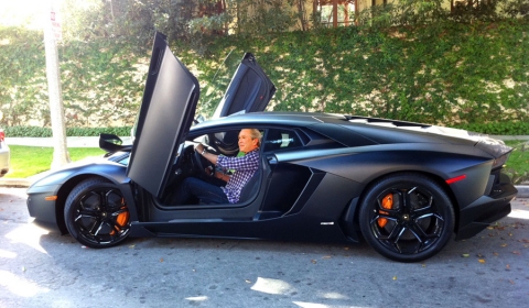 Cựu Tổng Thống Bush mua Lamborghini Aventador đời mới