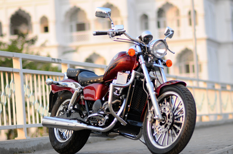 Motorrock chăm sóc xe mô tô RebelUSA miễn phí