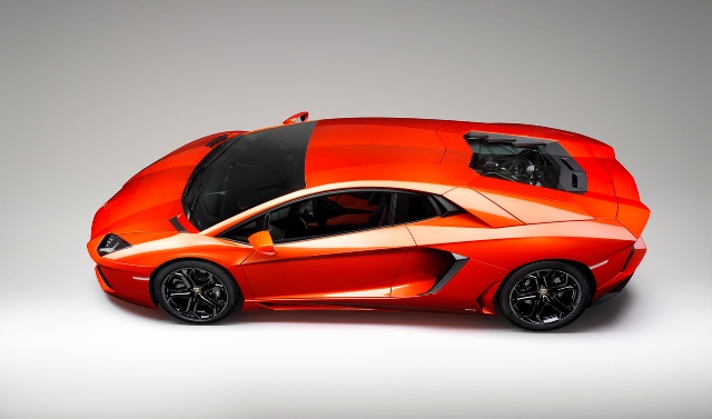 Aventador GT – siêu xe 4 chỗ của Lamborghini sắp ra mắt 