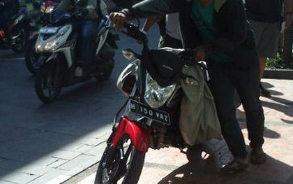 Mô tô Honda siêu rẻ về VN giá bao nhiêu?