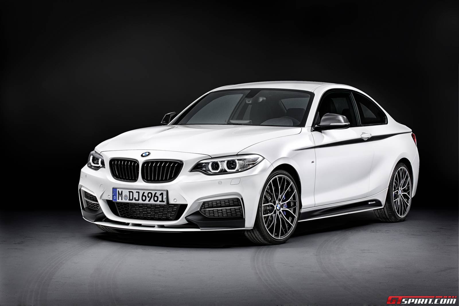 BMW giới thiệu gói hiệu suất 2-Series Coupe M mới