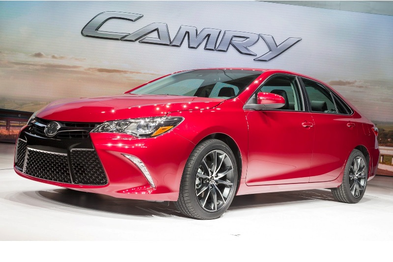 Toyota Camry thế hệ mới chính thức ra mắt