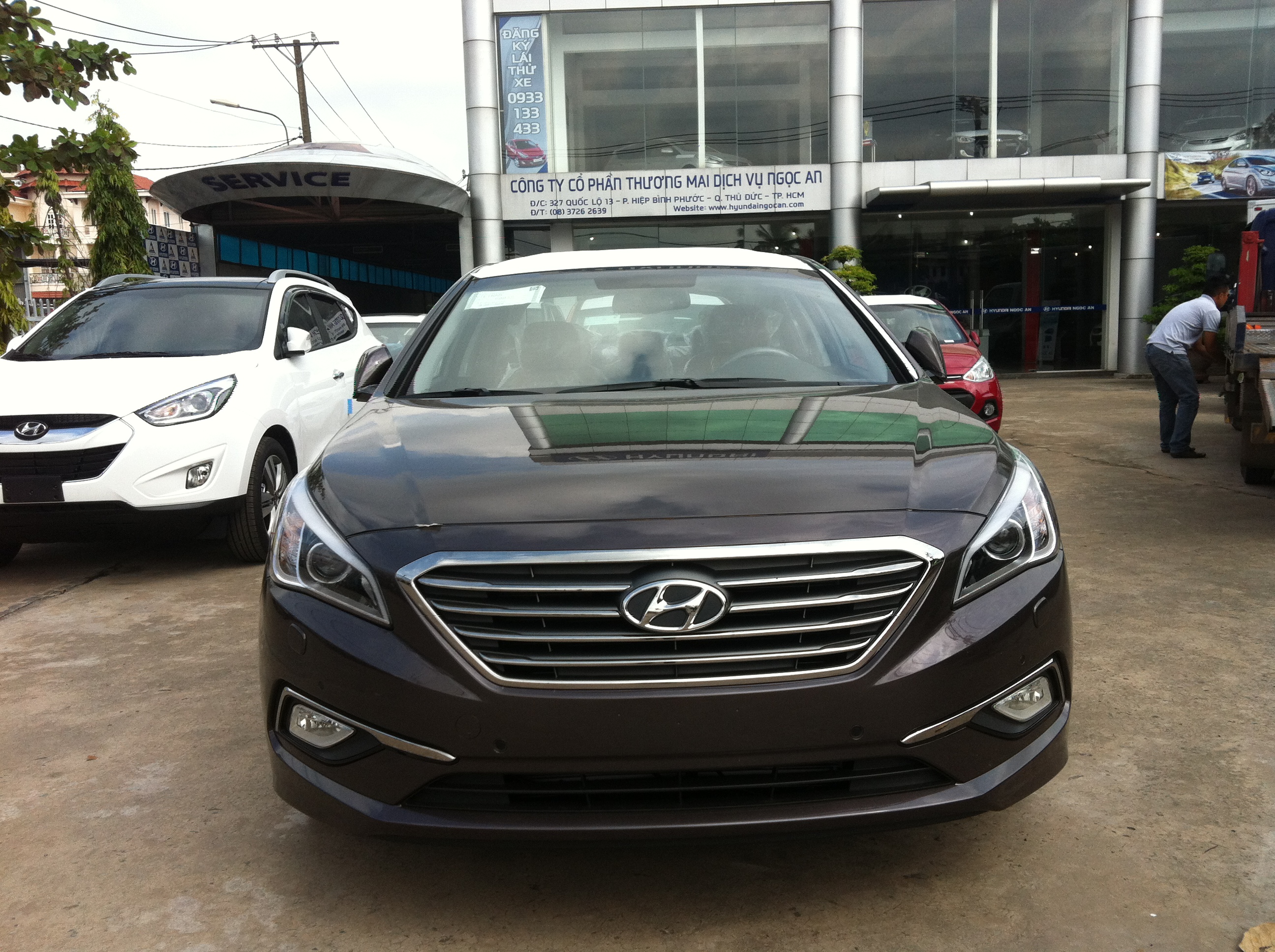 Hyundai Sonata 2015 âm thầm về Việt Nam, chốt giá hơn 1 tỷ đồng