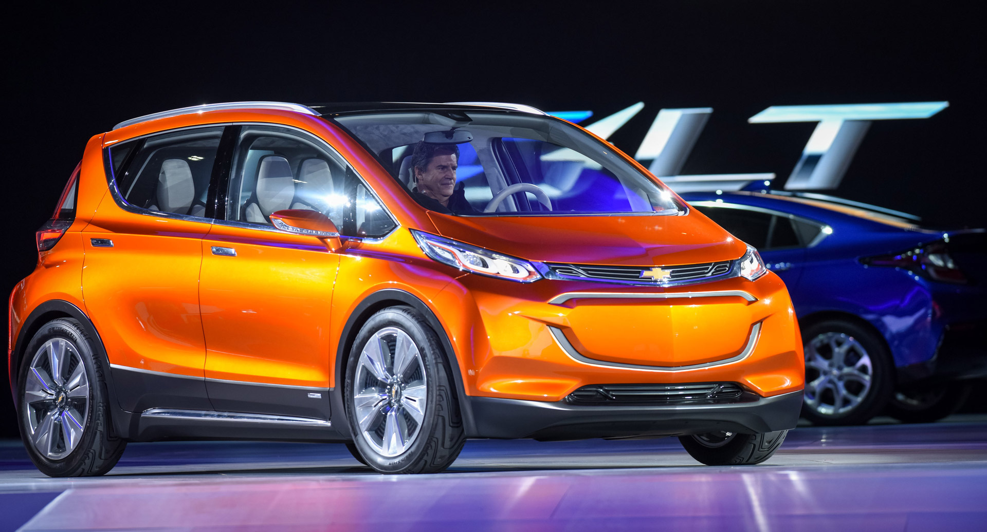 Detroit Auto Show 2015: Chevrolet ra mắt dòng xe điện Bolt