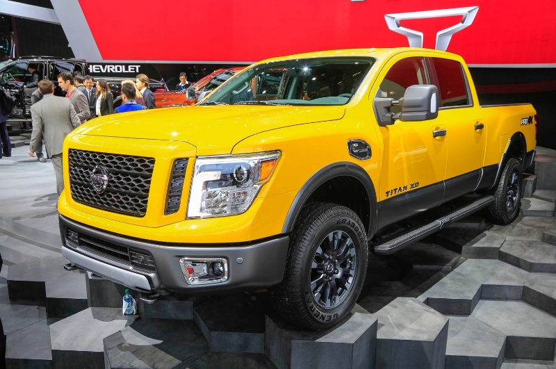 Detroit Auto Show 2015: Nissan Titan 2016 hầm hố và mạnh mẽ