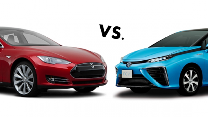 CEO Tesla nghĩ công nghệ xe xanh của Toyota là ngớ ngẩn