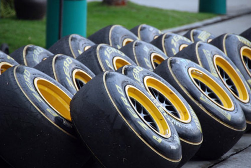 Hãng lốp Pirelli “bán mình” cho Trung Quốc
