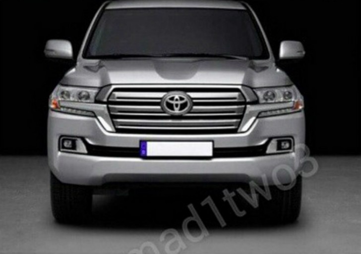 Toyota Land Cruiser 2017 giá 4 tỷ đồng đến Việt Nam