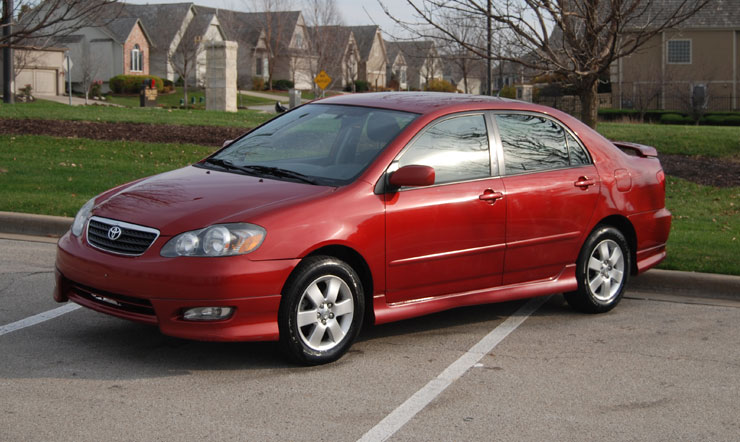 Toyota Việt Nam triệu hồi 3,958 xe do lỗi túi khí