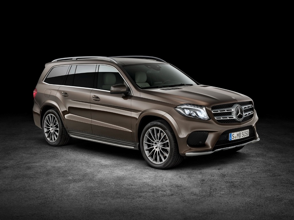 Mercedes-Benz GLS 2016 công bố giá bán