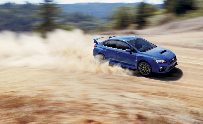 Subaru công bố giá bán WRX và WRX STI 2017