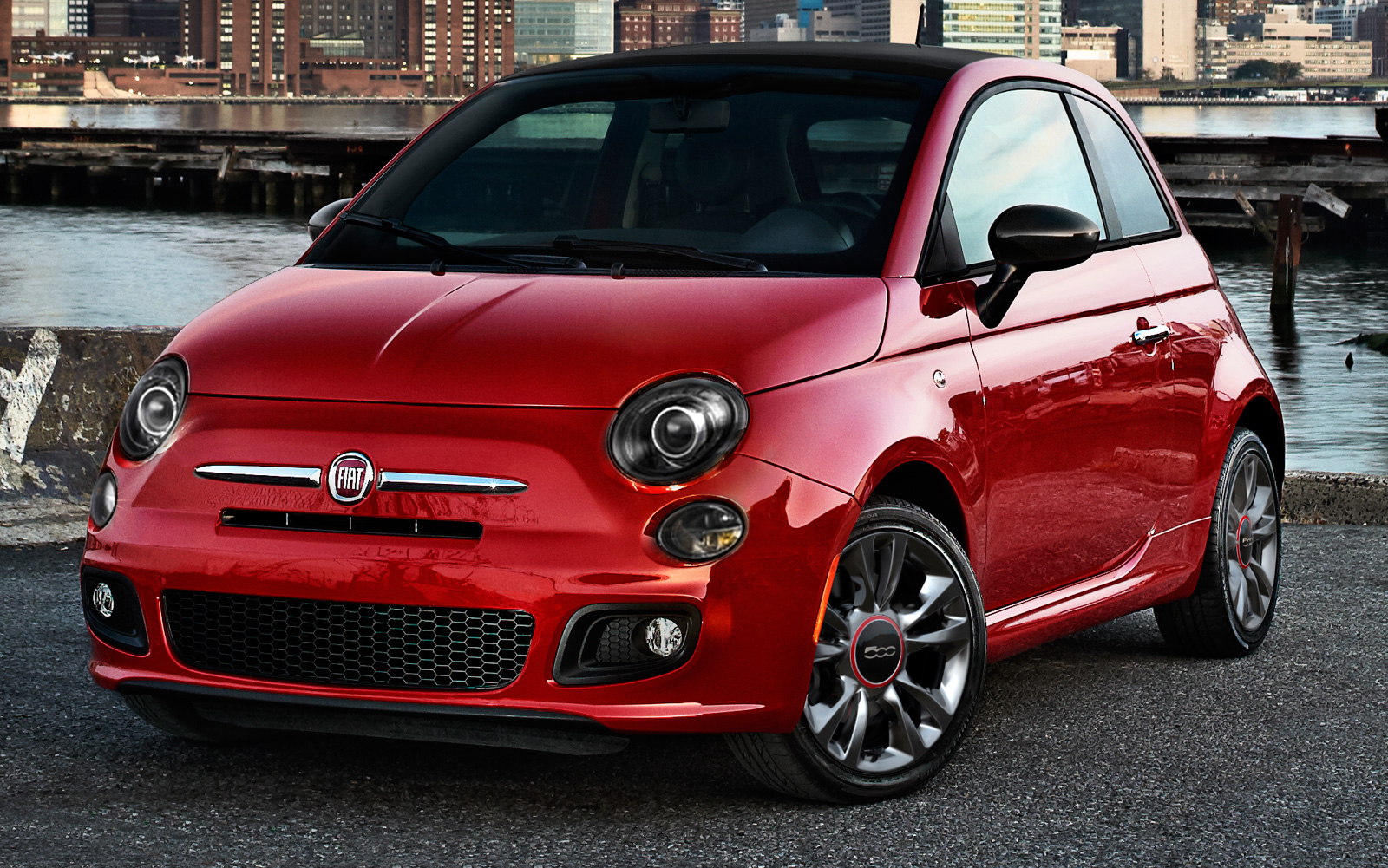 Fiat 500 2017 đẹp hơn, nhiều gói trang bị hơn