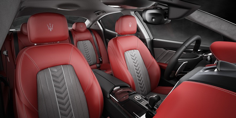 Maserati đưa lụa vào xe, chuyện hiếm có hiện nay