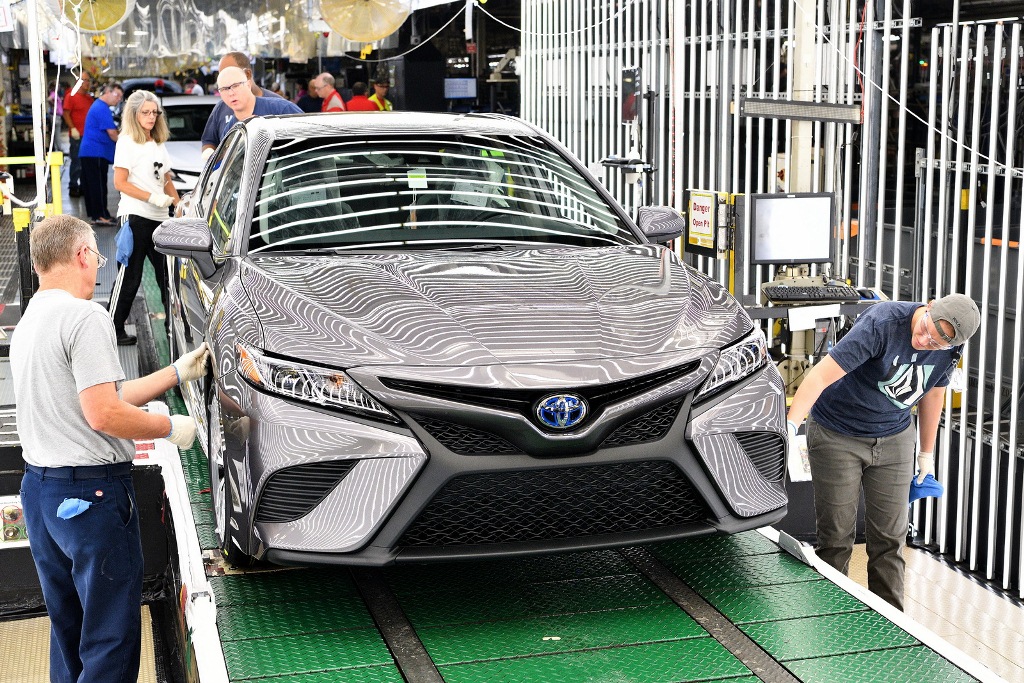 Toyota Camry 2018 chính thức đi vào sản xuất tại Kentucky