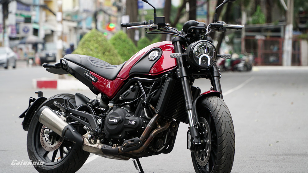 Cận cảnh Benelli Leoncino Scrambler đầu tiên tại Việt Nam, giá 148 triệu đồng