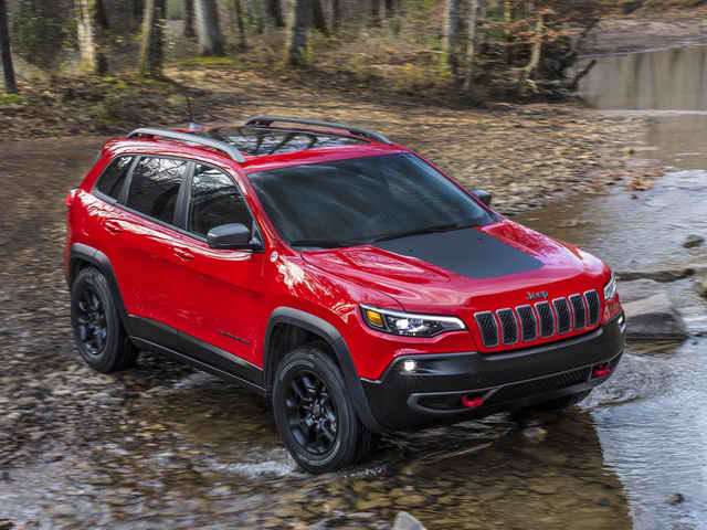 Ngắm mẫu SUV Jeep Cherokee 2019 có giá 572 triệu đồng