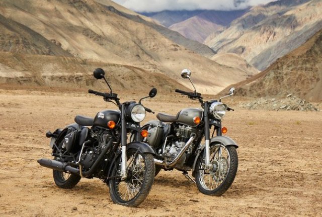 Royal Enfield ra mắt 2 mẫu Classic đặc biệt