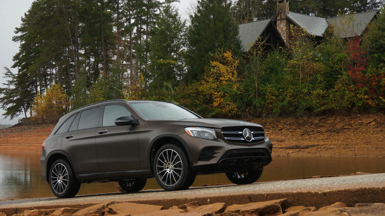 Mercedes-Benz cảnh báo GLC không được lội nước quá 30cm, vậy có đi được ở Việt Nam ?