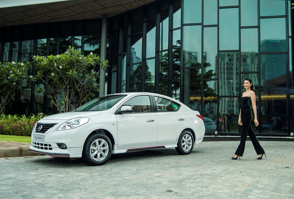 Nissan Sunny – Vừa túi tiền, tiện dụng với nhiều đối tượng