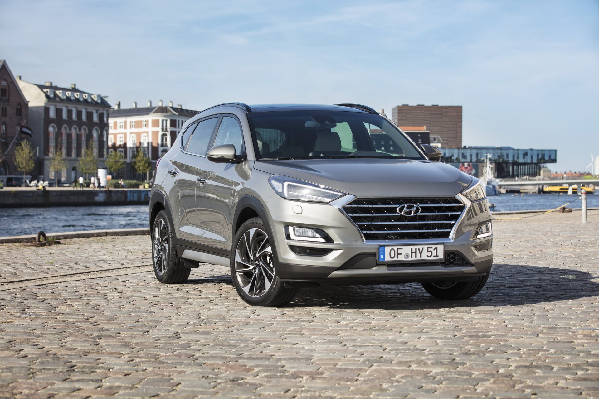 Hyundai Tucson 2019 có thêm động cơ Hybrid cải tiến