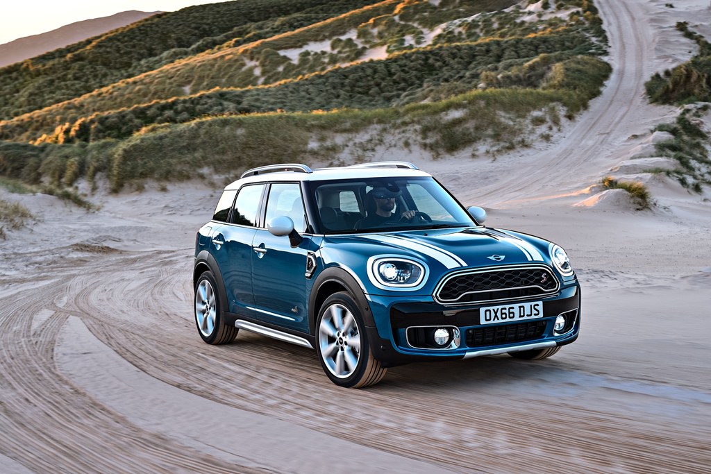 Ưu đãi đặc biệt khi mua MINI Countryman thế hệ mới trong tháng 7