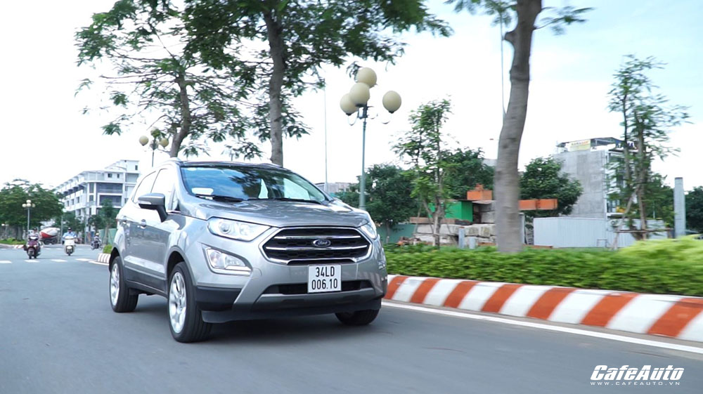 Tại sao nhiều người chọn Ecosport đi trong nội thành?
