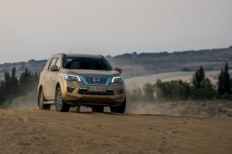 Trải nghiệm 500km on - off  road cùng Nissan Terra