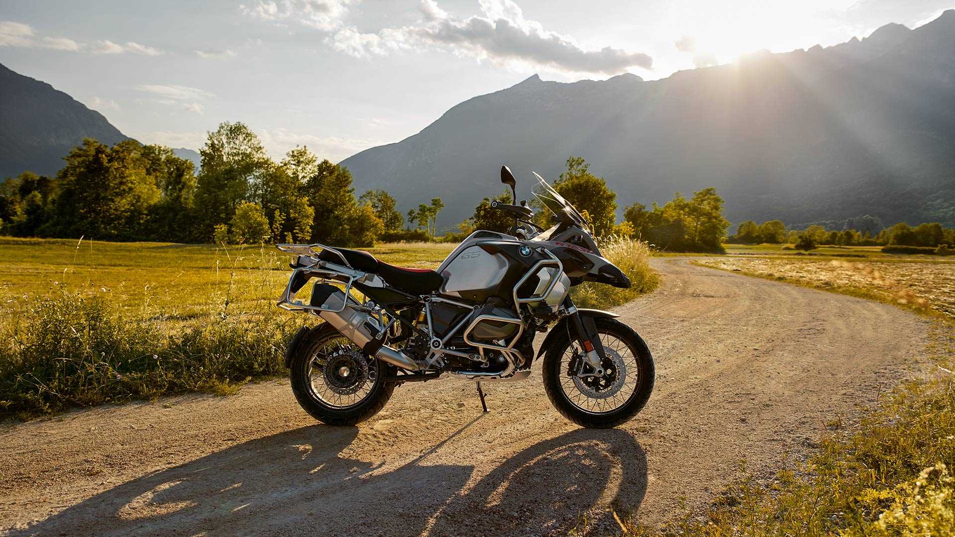 BMW R 1250 GS 2019 – nhà thám hiểm mặt đất dành cho biker