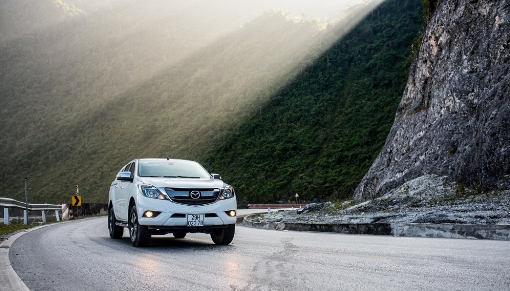 Mazda BT-50 giảm đến 60 triệu đồng trong tháng 9