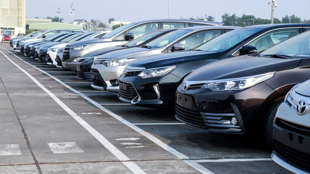Thuế phí giảm, các hãng xe âm thầm giảm khuyến mãi