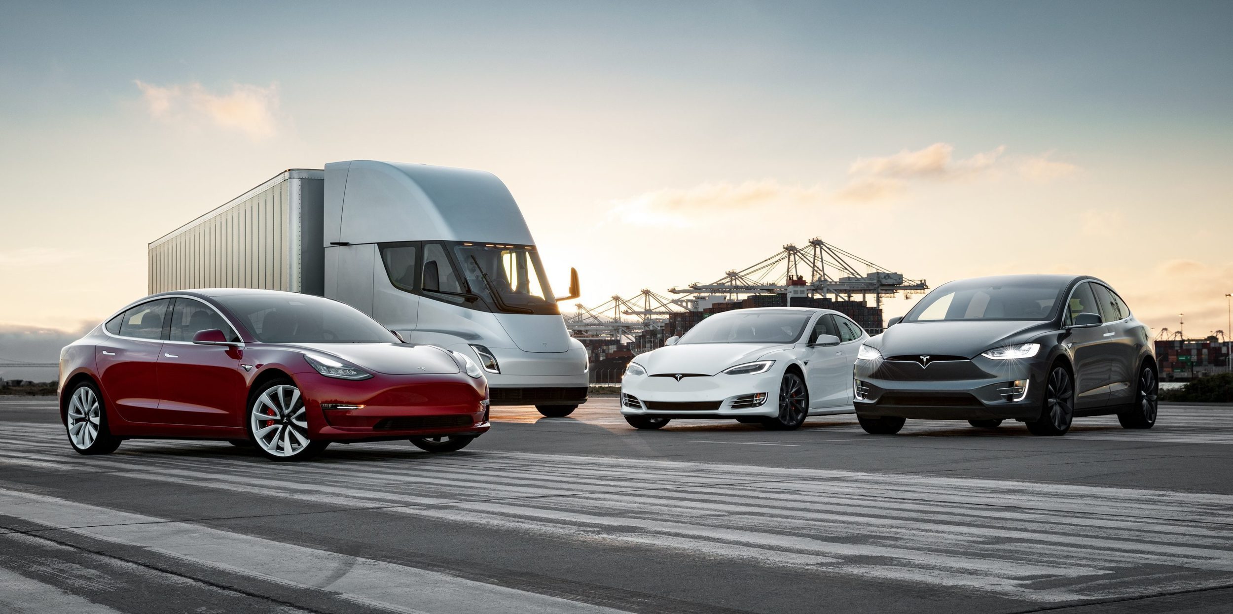 Những lý do nên và không nên chọn Tesla
