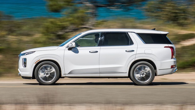 Hyundai tìm ra nguyên nhân gây mùi hôi 