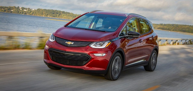 Hãng GM bị kiện vì pin xe điện Chevrolet Bolt cháy nổ gây nguy hiểm