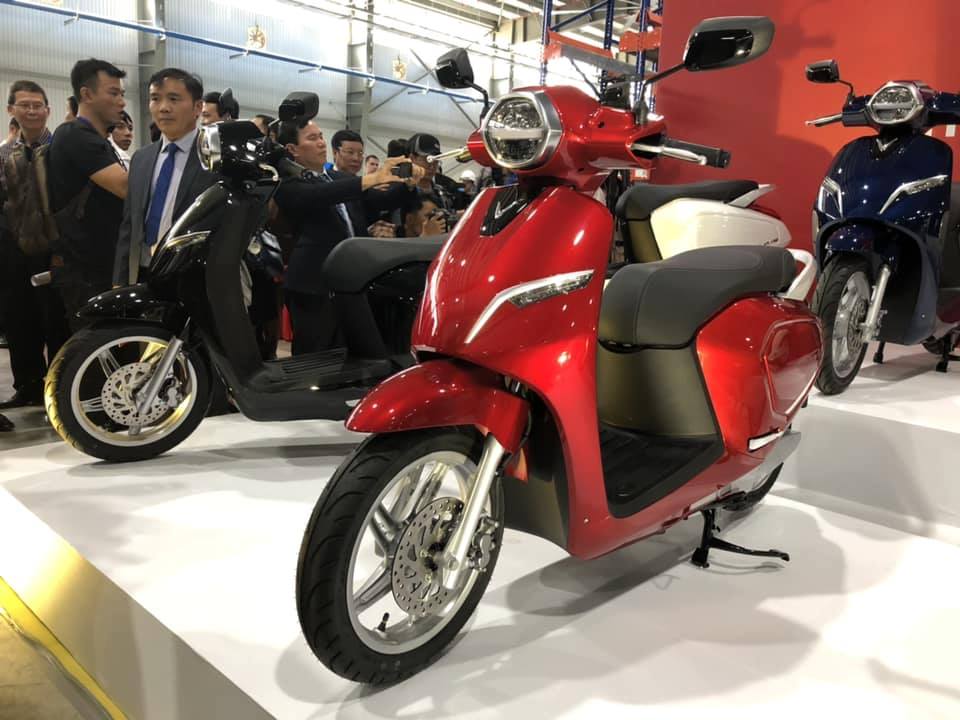 Bảng giá xe máy điện VinFast đầu tháng 12/2020