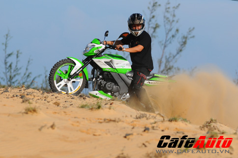 Notus RC125 thêm màu mới, giá không đổi