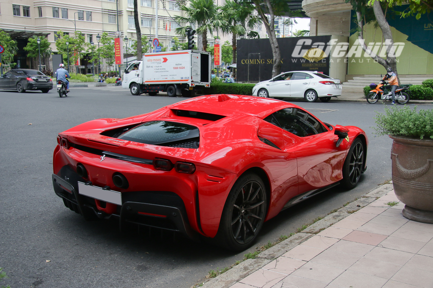 ferrsf90stradale-cafeautovn-2