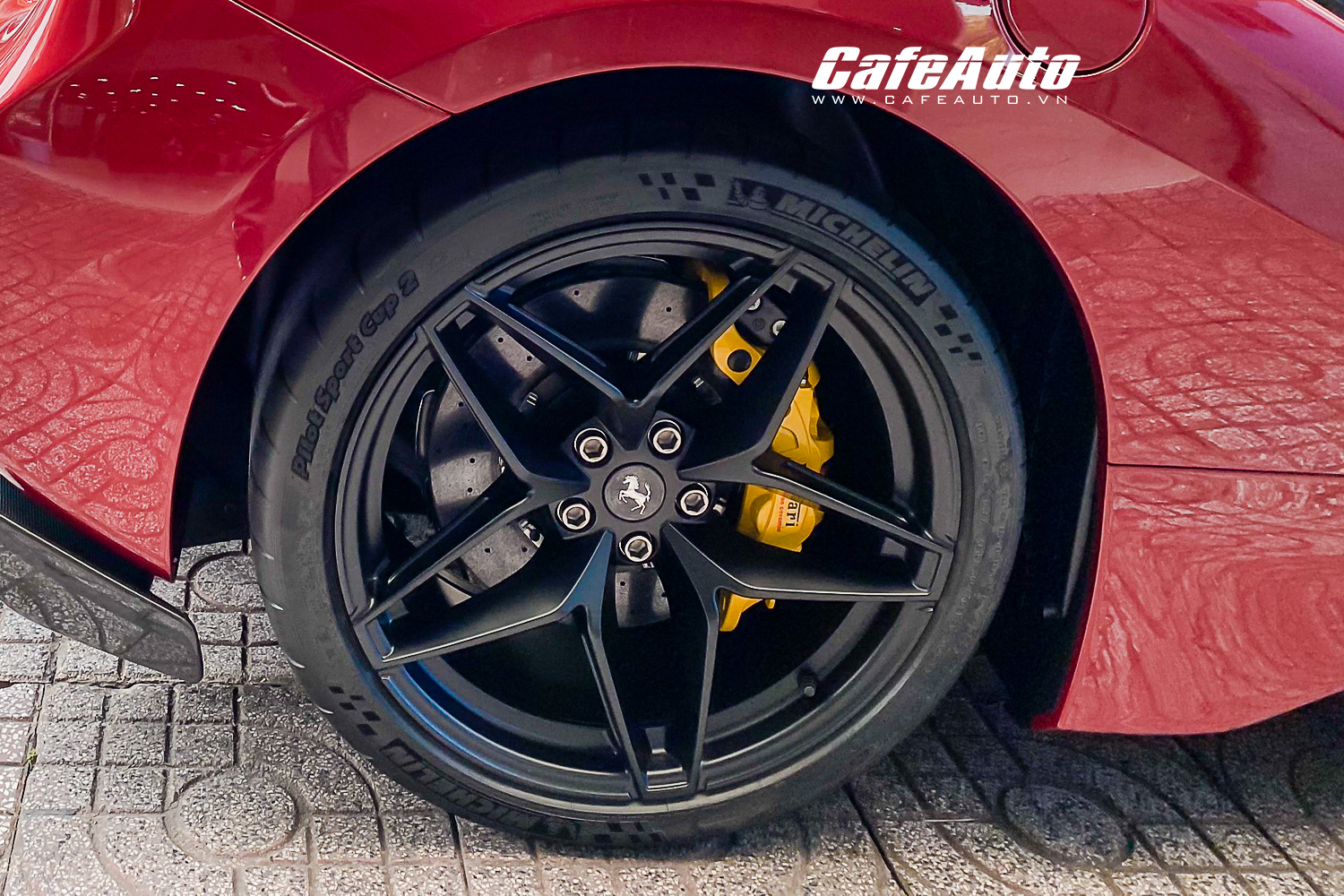 ferrari488pistaspider-cafeautovn-13