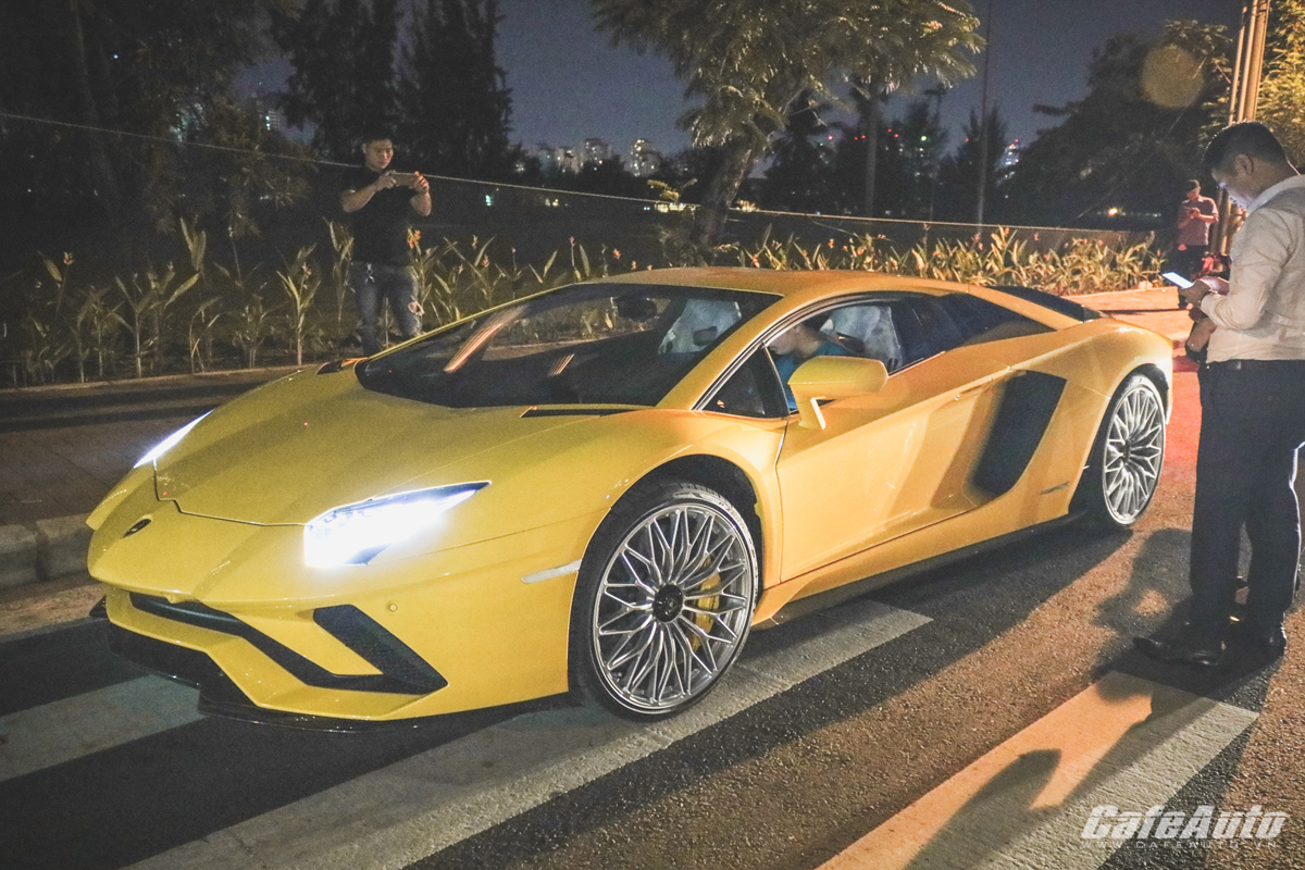 aventadorsmauden-cafeautovn-9