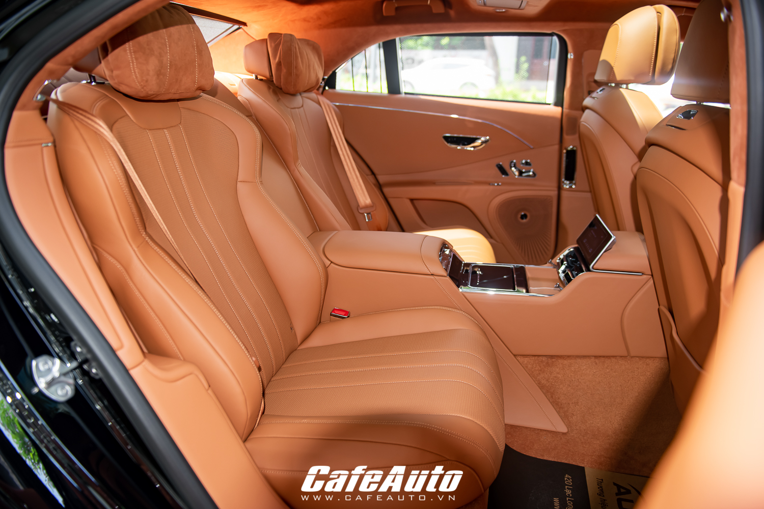 doan-di-bang-mua-bentley-flying-spur-20-ty-cafeautovn-8