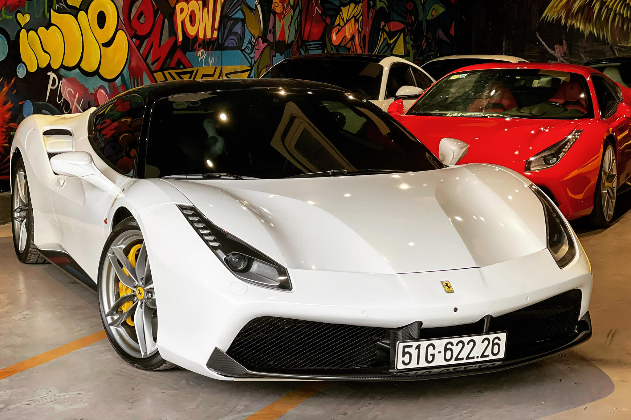 Thêm đại gia Bạc Liêu tậu Ferrari 488 trên 11 tỷ: từng sở hữu dàn  Lamborghini độ khủng 