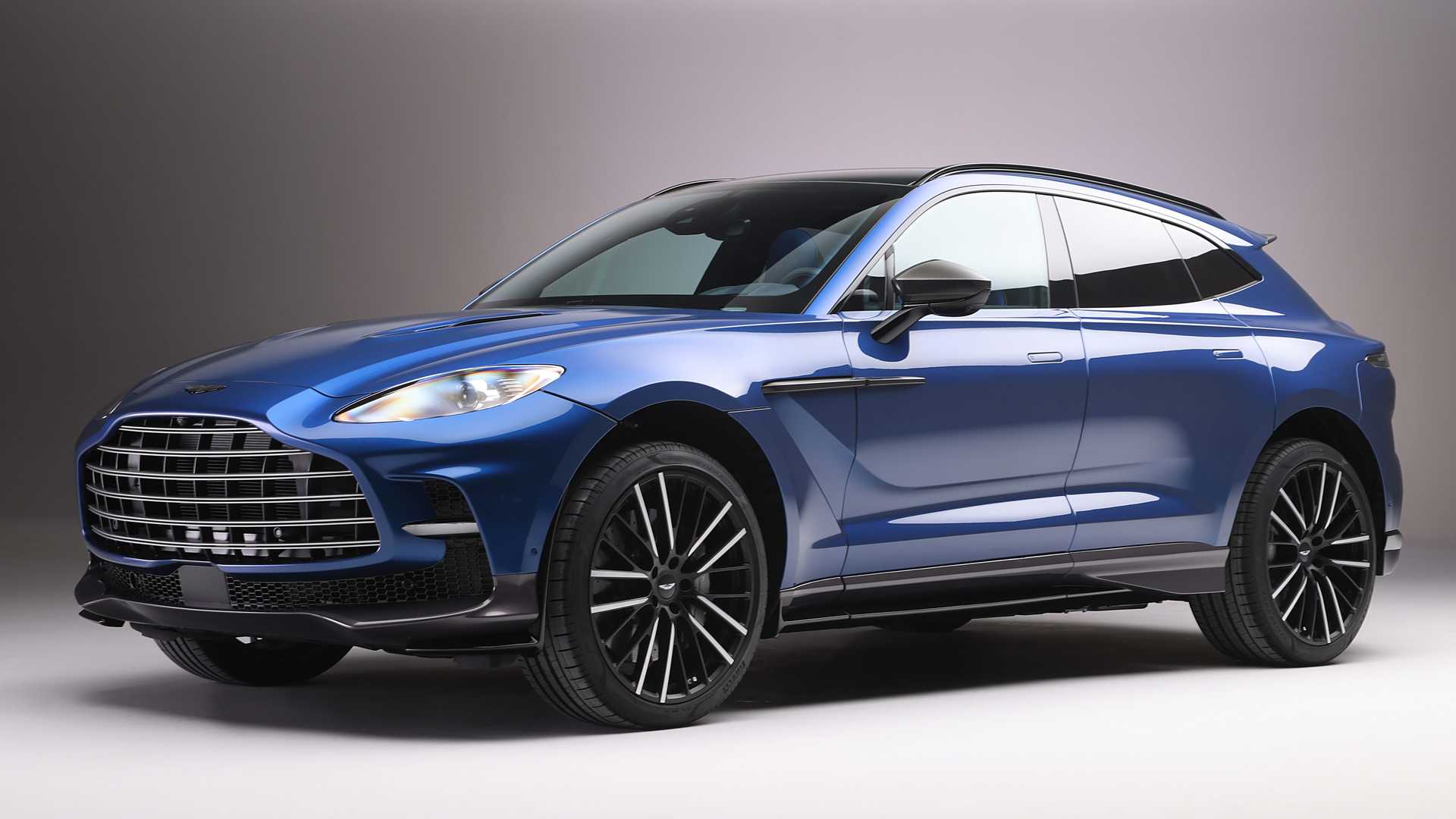 aston-martin-dbx707-ra-mat-cafeautovn-13