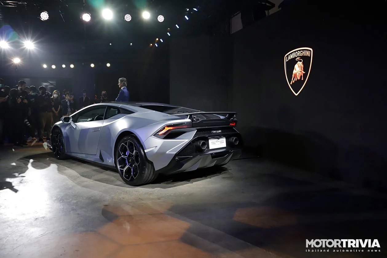 Lamborghini Huracan Tecnica ra mắt tại Thái, giá từ 15 tỷ khiến đại gia  Việt 'thèm thuồng' 