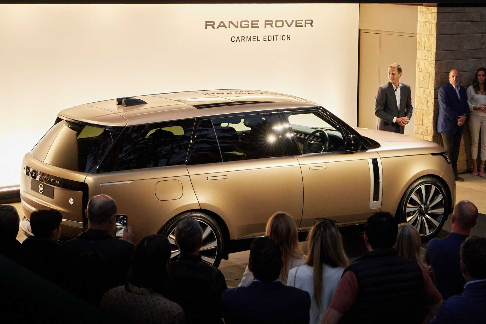 range-rover-sv-carmel-edition-ra-mat-cafeautovn-11