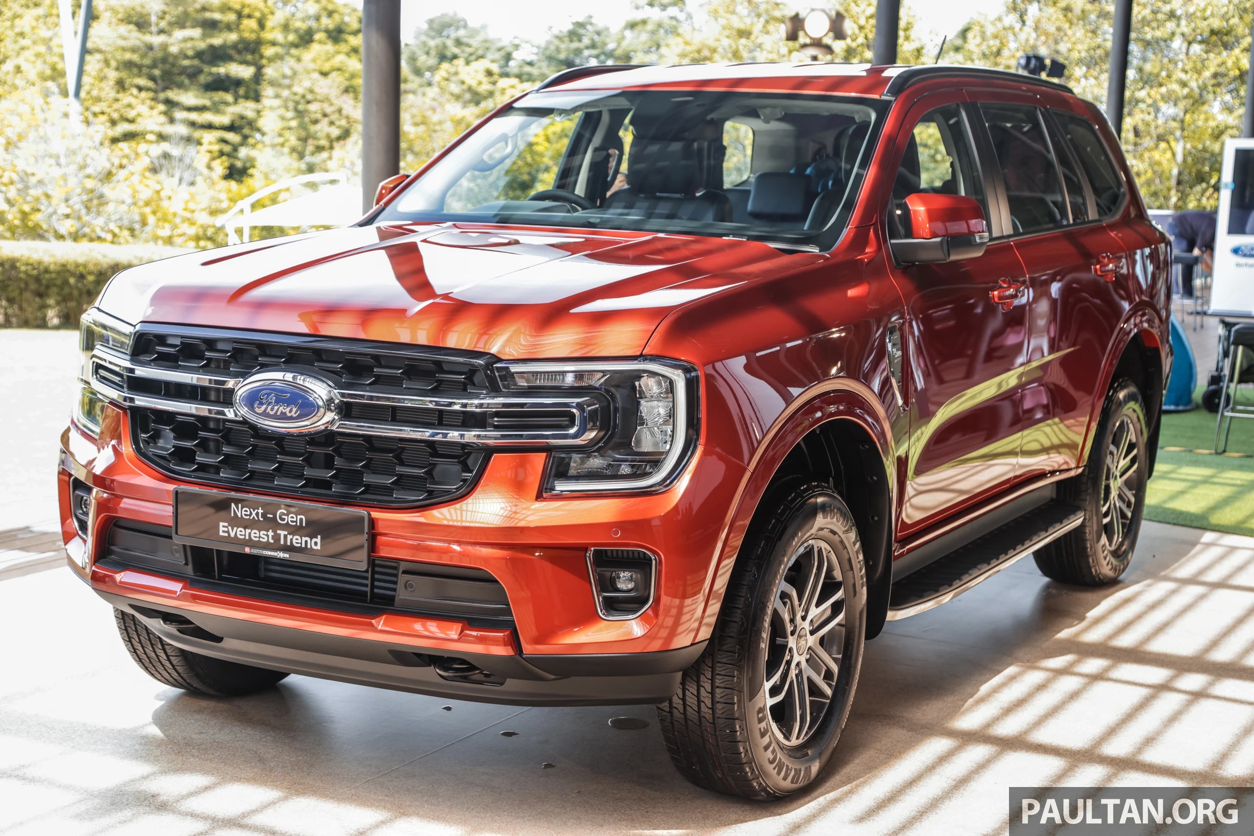 ford-everest-2023-ra-mat-malaysia-cafeautovn-9