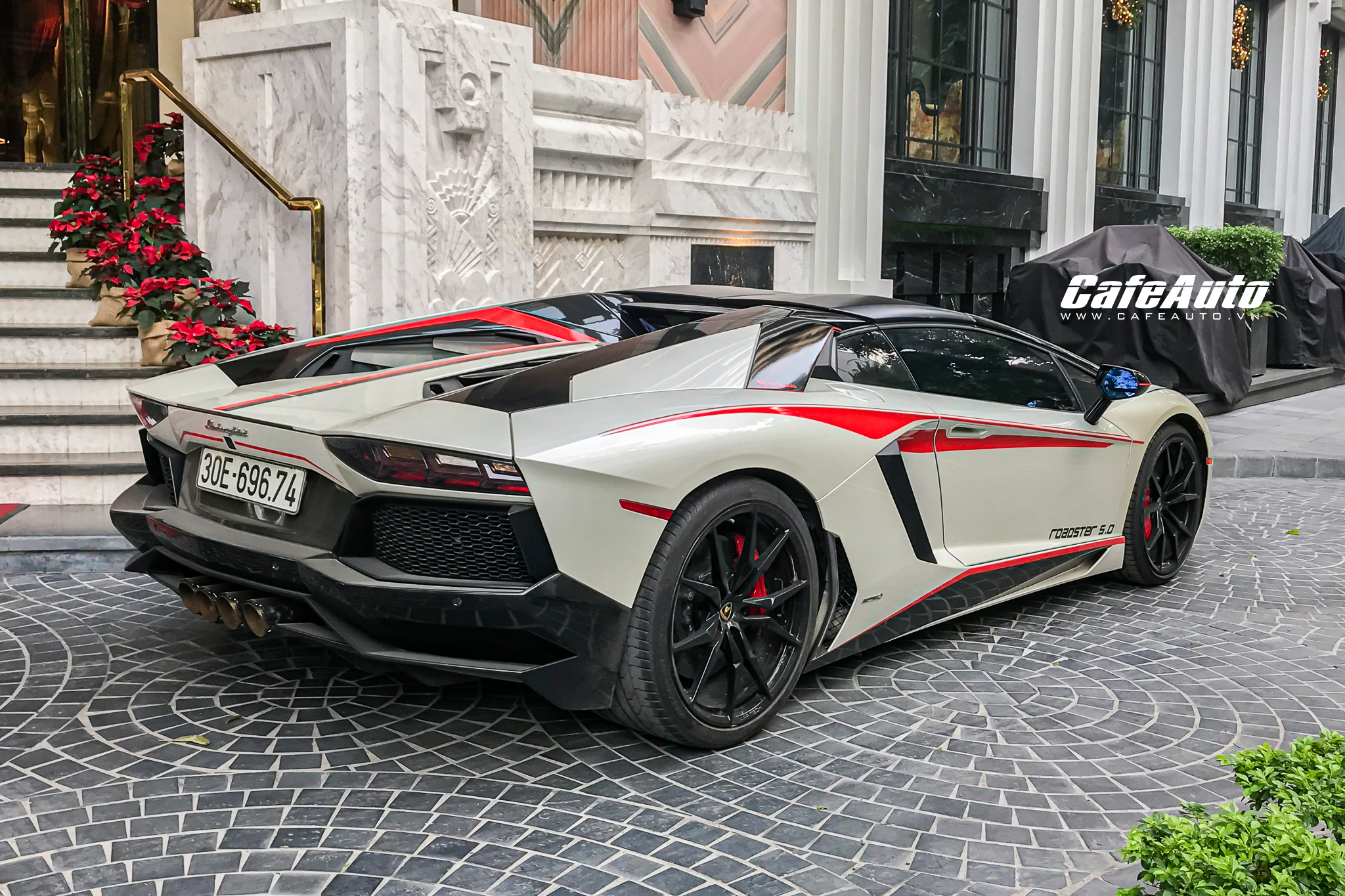 aventador-lp700-4-roadster-ha-noi-cafeautovn-8