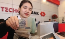 Ngày 4/6: Cổ phiếu Techcombank chào sàn HoSE