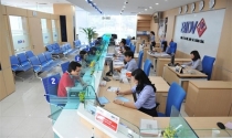 Đòi tăng phí thêm 50%, 4 ông lớn ngân hàng có thể bị phạt 10% doanh thu năm 2017 Đòi tăng phí thêm 50%, 4 ông lớn ngân hàng có thể bị phạt 10% doanh thu năm 2017