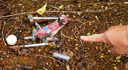 Biệt thự bỏ hoang