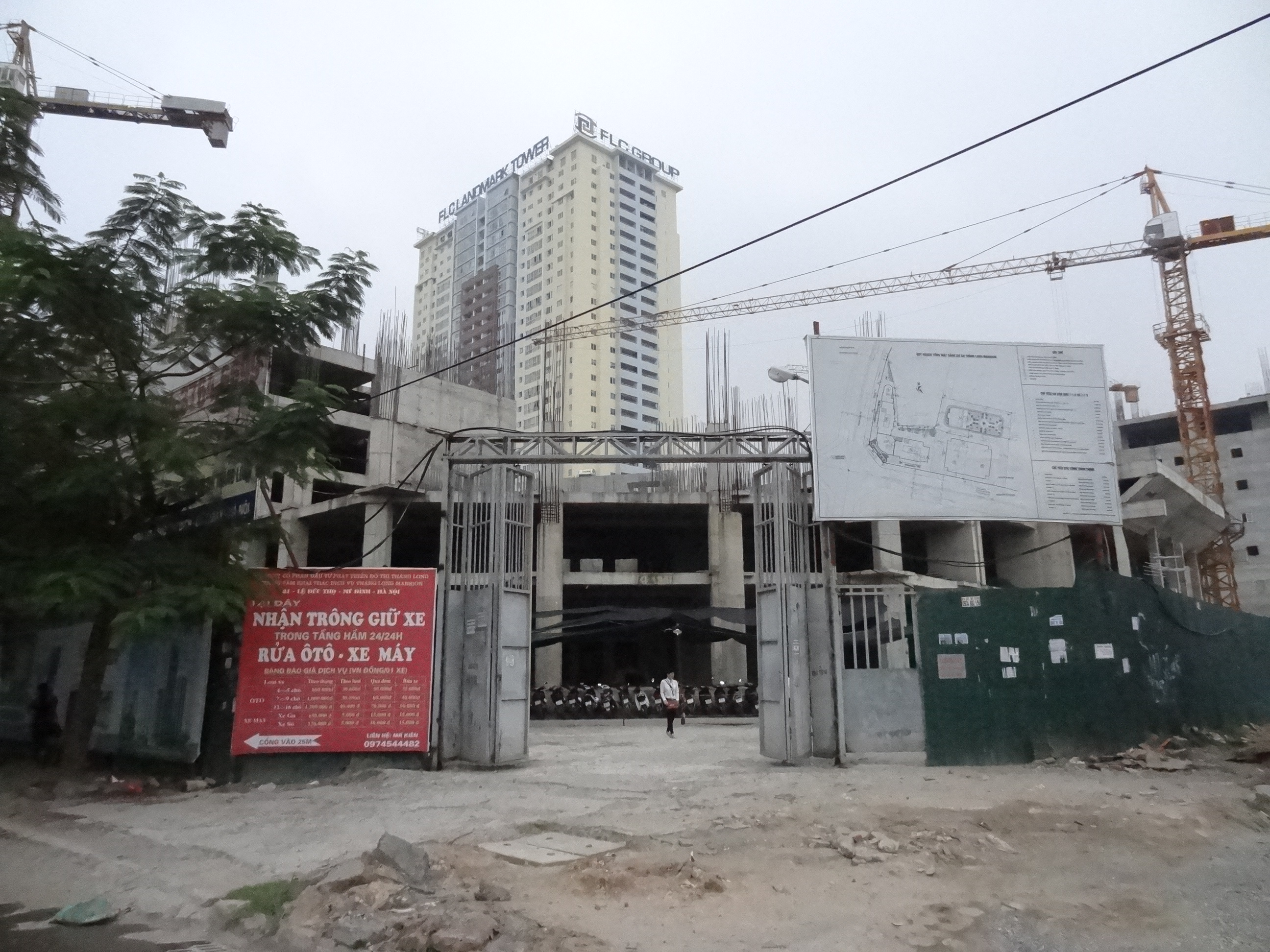 Kéo thả ảnh vào nội dung biên tập